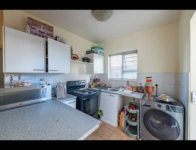 1 BEDROOM APARTMENT FOR SALE IN OAKGLEN